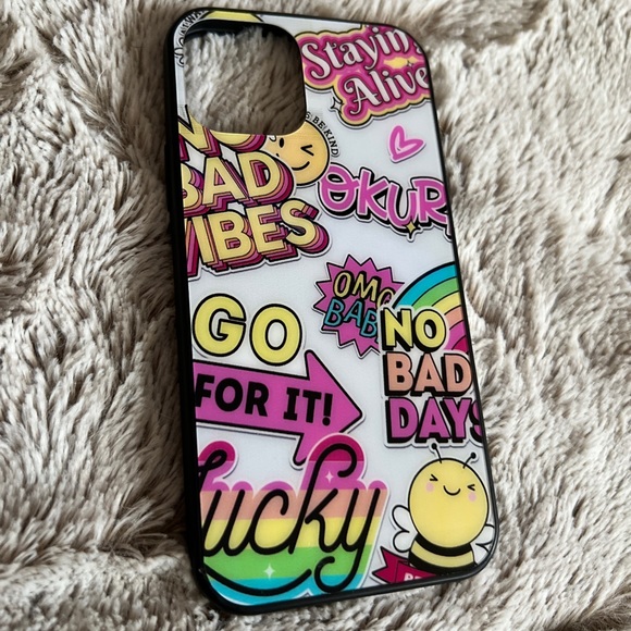 5 iPhone 12 Case bundle 🤩 - Picture 5 of 14